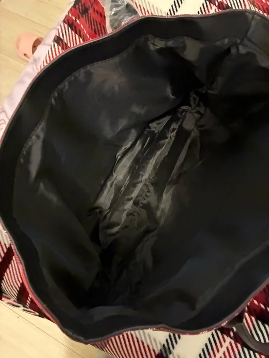 NEW Victoria's Secret Red and Black Plaid Tote with Floral Crest - Picture 5 of 6